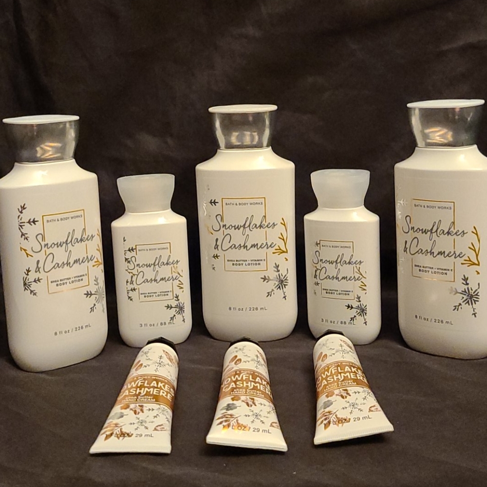 Bath and body works Snowflake cashmere (Nwot)